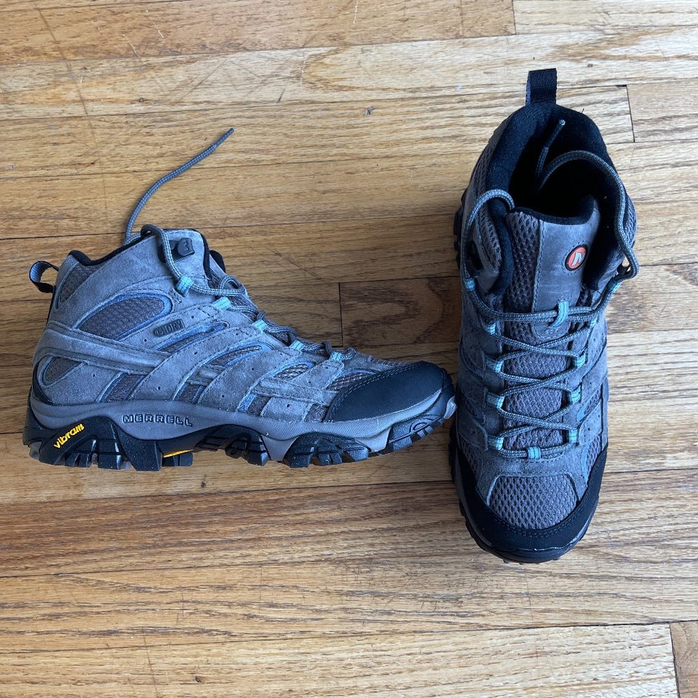 Merrell Women's Moab 2 Mid Waterproof Hiking Boots Size 10 Granite